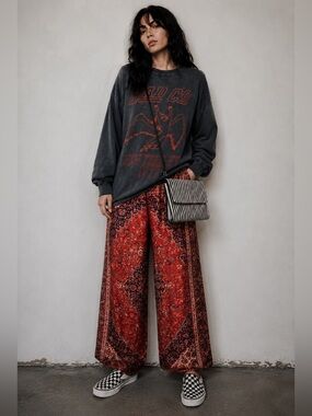 #5 Band Co grunge L/XL